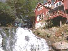 falls1.gif (11469 bytes)